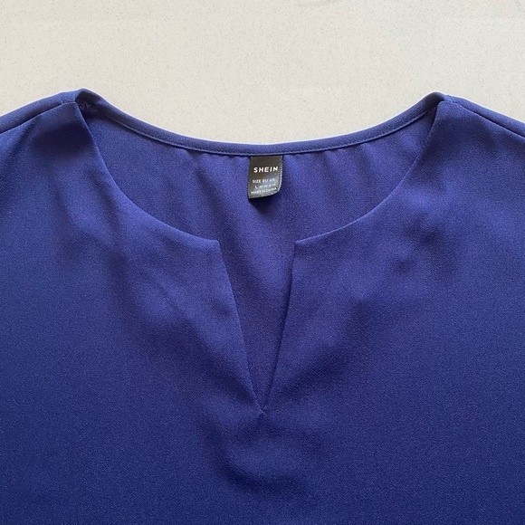 Womens Navy Scalloped Sleeve Tank Top size Large - Picture 3 of 10